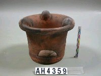 藏品(素燒火爐)的圖片